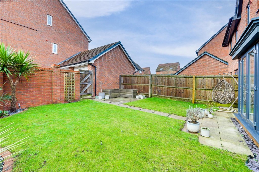 Nethermere Lane, Nottingham, NG8