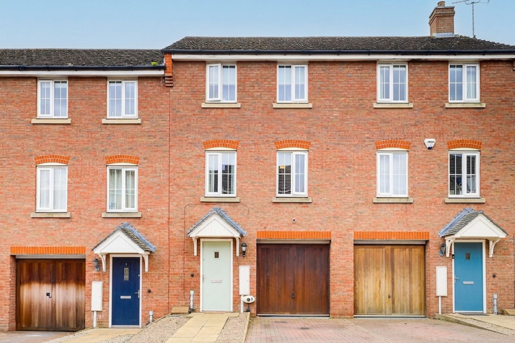 James Drive, Calverton, NG14