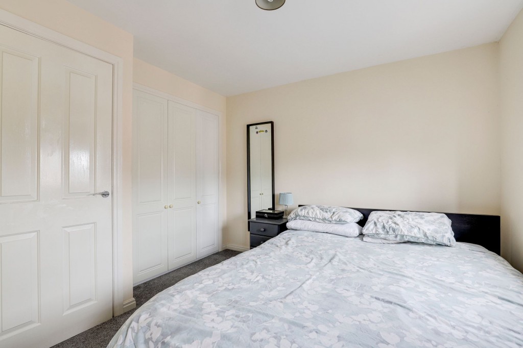 James Drive, Calverton, NG14