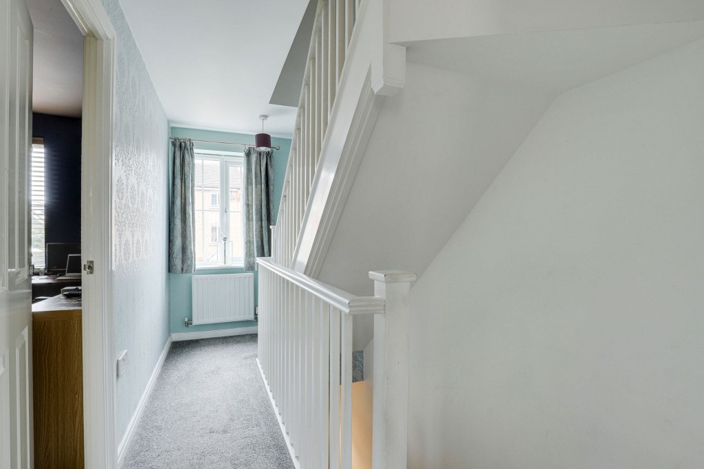 James Drive, Calverton, NG14
