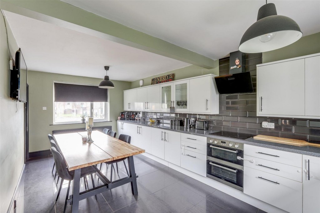 Watnall Road, Hucknall, NG15