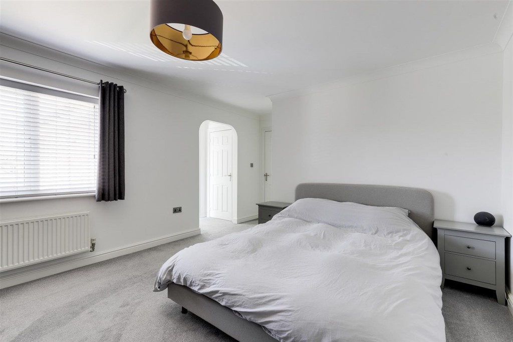 Thales Drive, Arnold, NG5