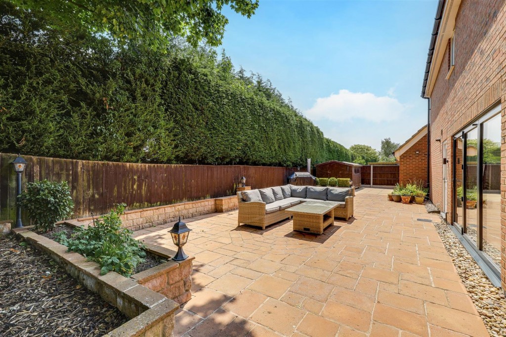 Thales Drive, Arnold, NG5