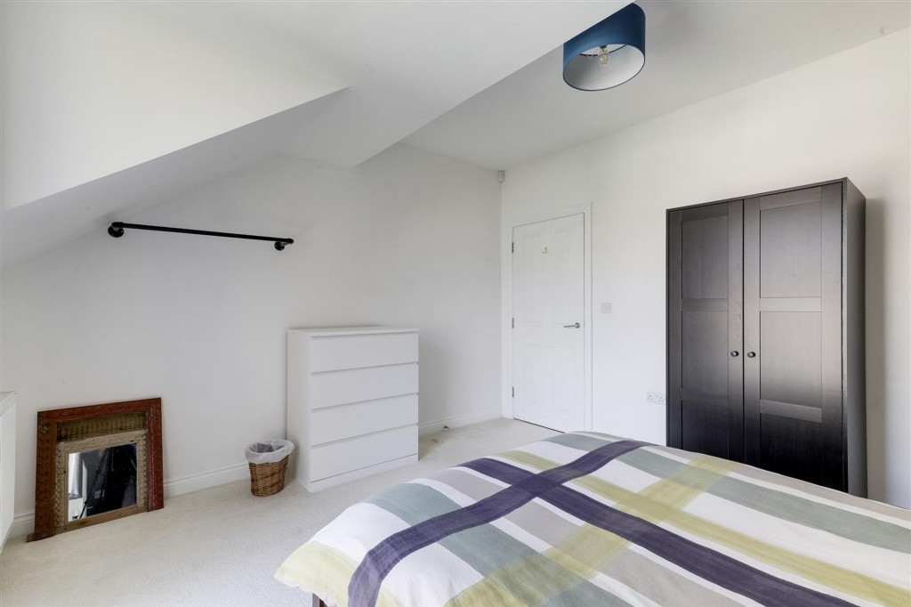 Second Avenue, Nottingham, NG7