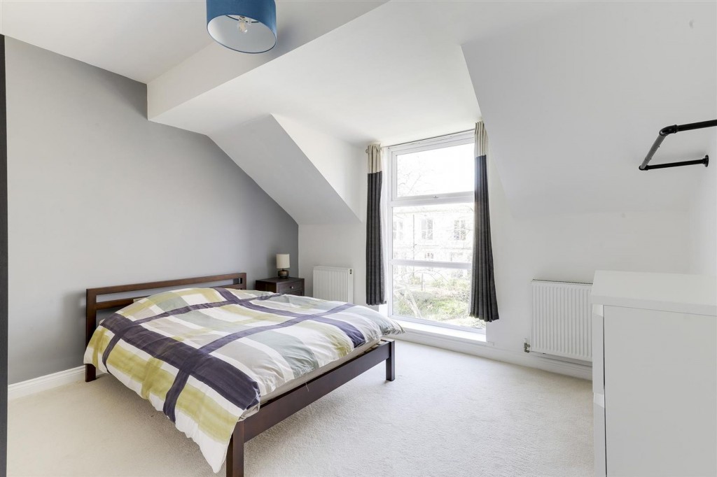 Second Avenue, Nottingham, NG7