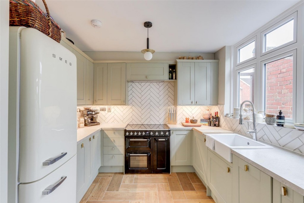 Sandy Lane, Hucknall, NG15
