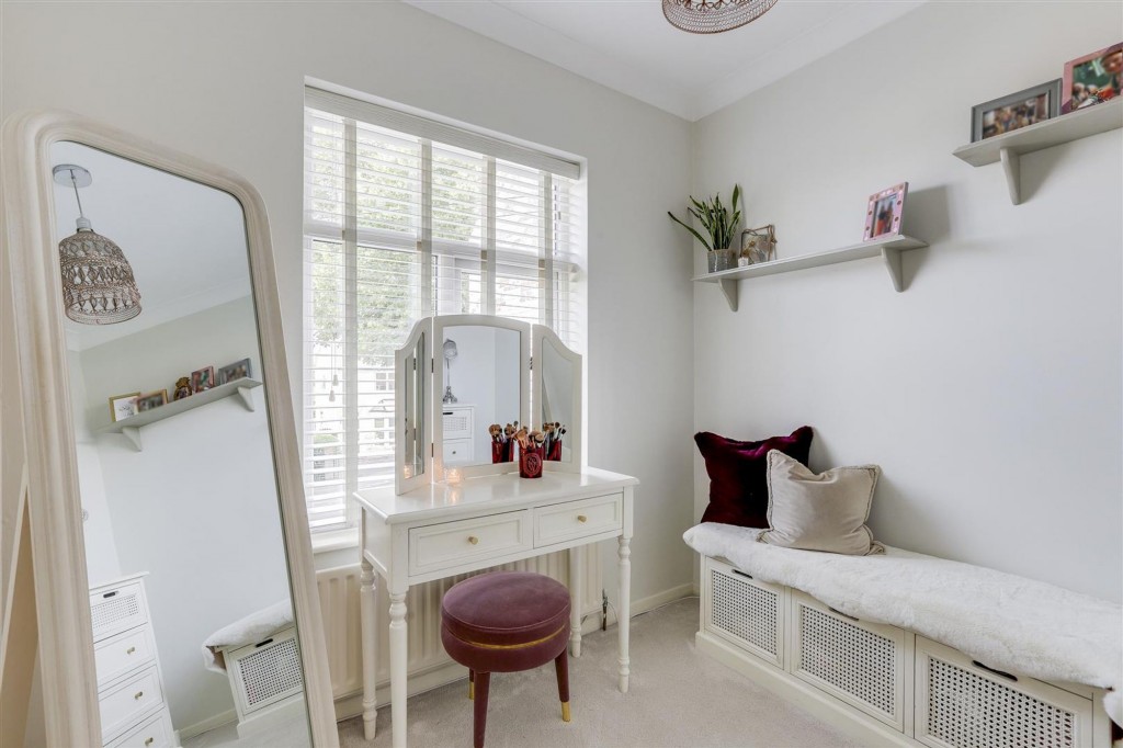 Moore Road, Mapperley, NG3