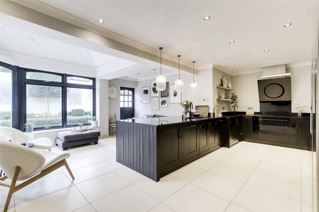 Main Street, Woodborough, NG14