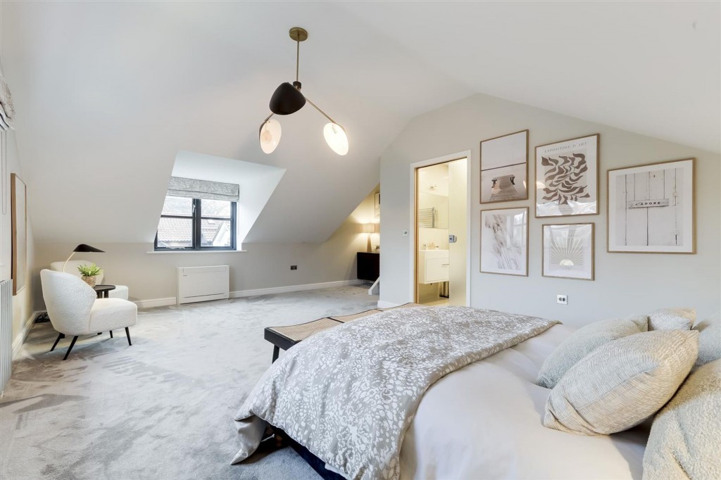 Main Street, Woodborough, NG14