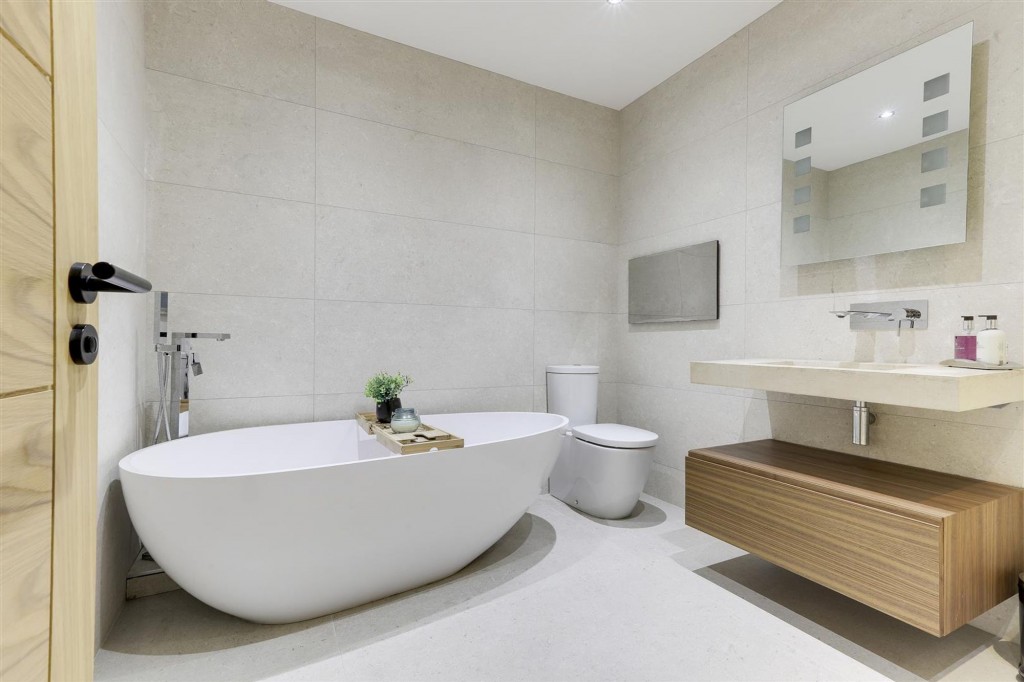 Main Street, Woodborough, NG14