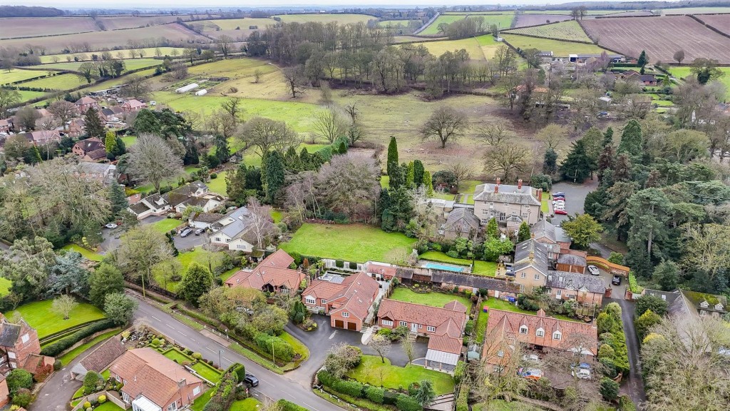 Main Street, Woodborough, NG14