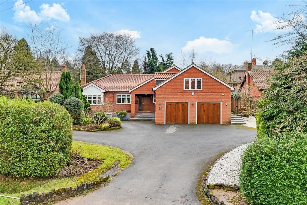 Main Street, Woodborough, NG14