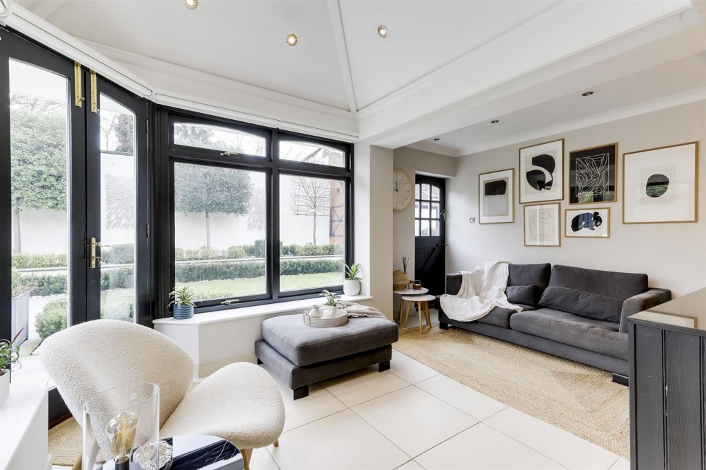 Main Street, Woodborough, NG14