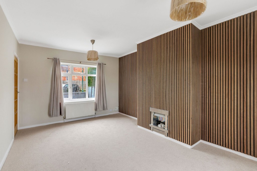 Trelawn Close, Nottingham, NG5