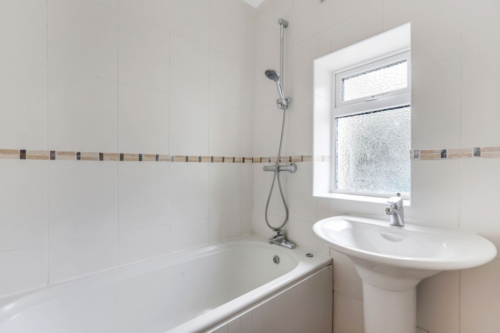 Trelawn Close, Nottingham, NG5
