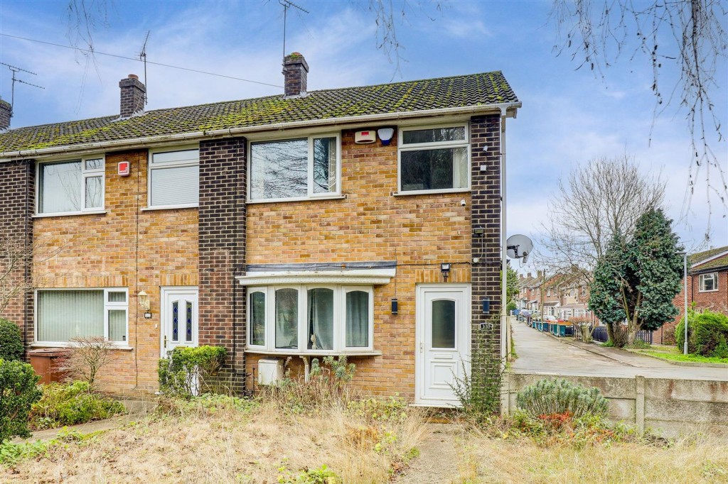 Mansfield Road, Redhill, NG5