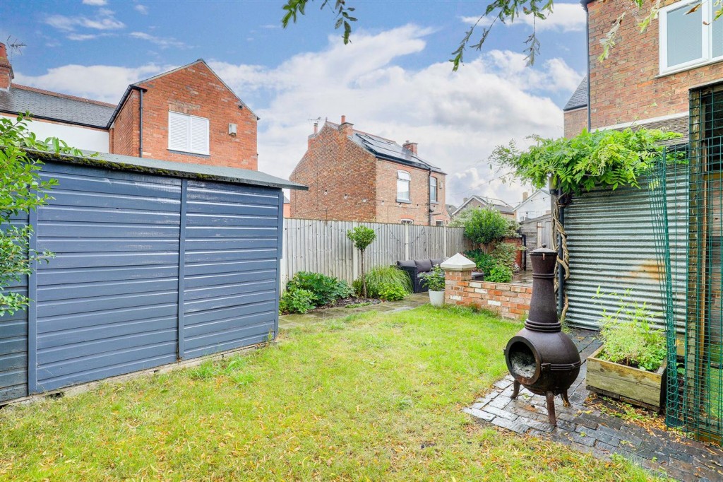 Wellington Street, Long Eaton, NG10