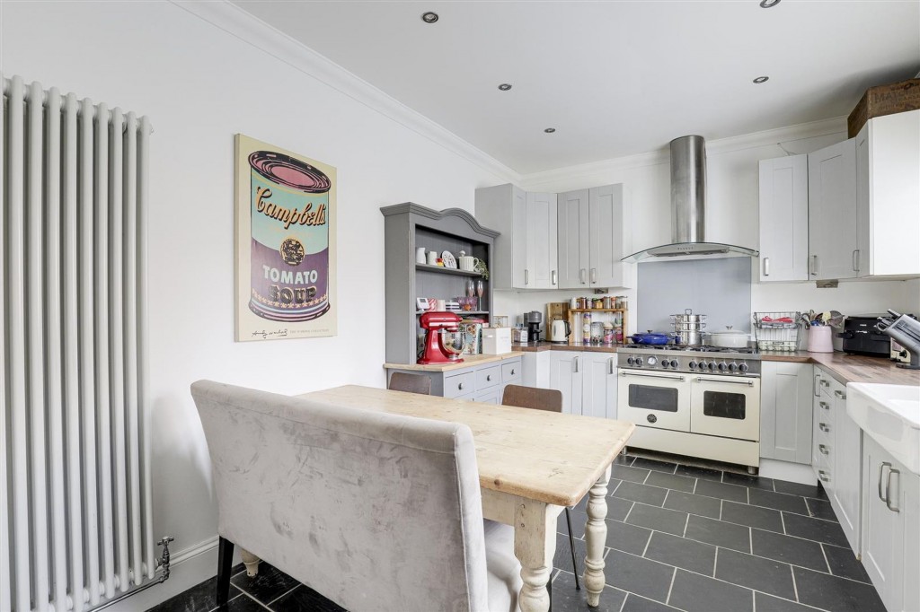 Wellington Street, Long Eaton, NG10