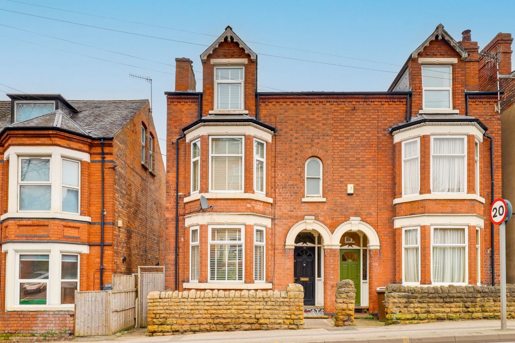 Nottingham Road, Nottingham, NG7