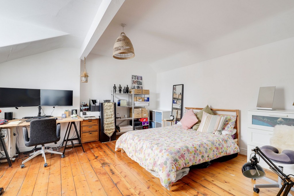 Nottingham Road, Nottingham, NG7