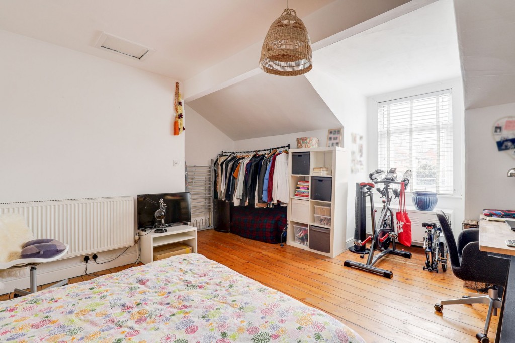 Nottingham Road, Nottingham, NG7