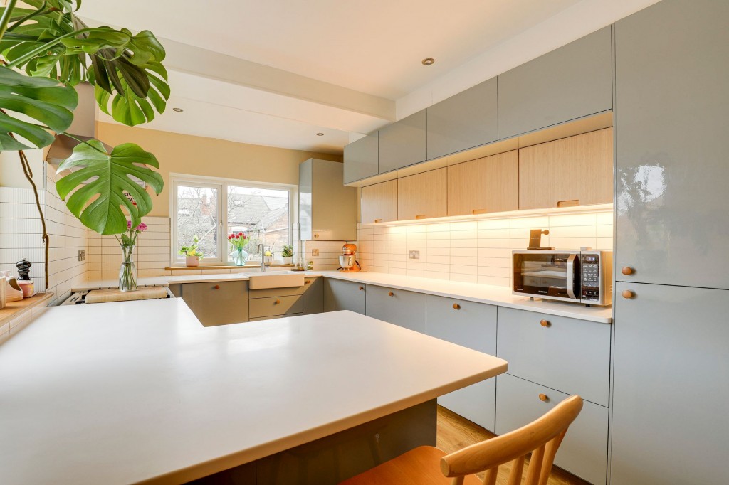 Nottingham Road, Nottingham, NG7