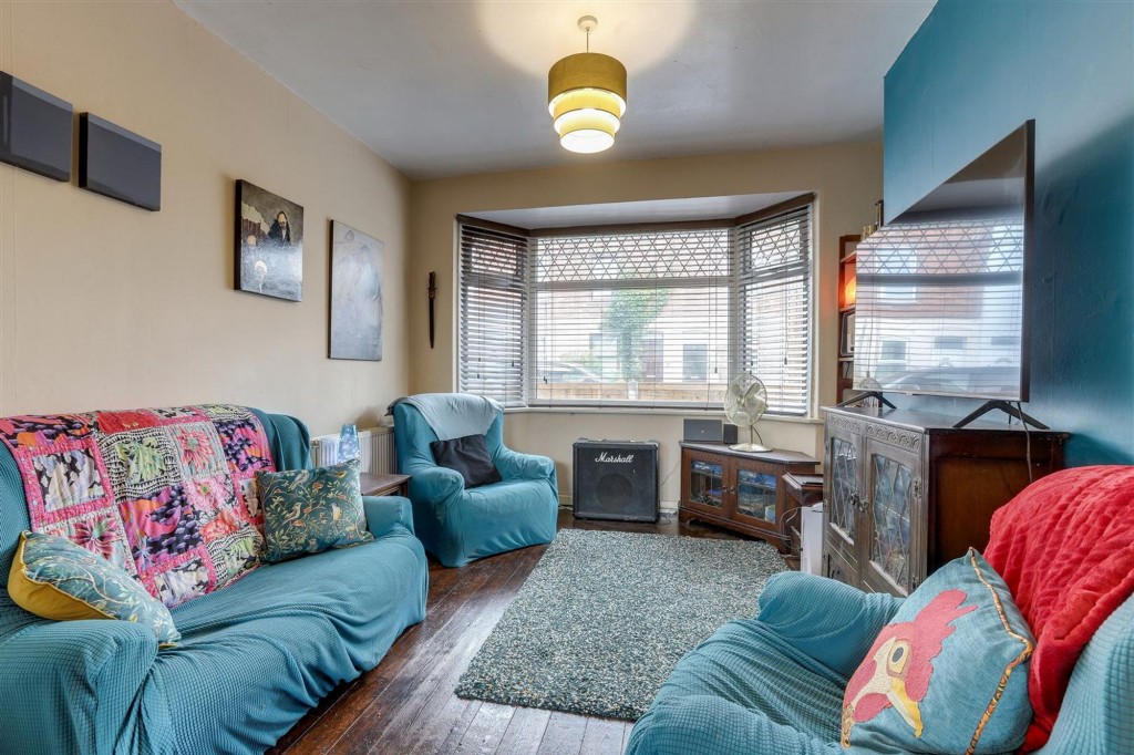 Dagmar Grove, Beeston, NG9