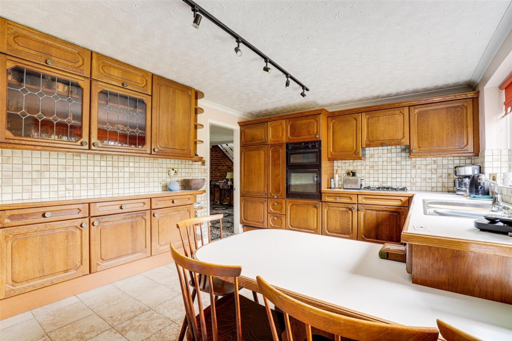 The Meadows, Woodborough, NG14