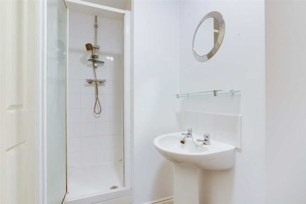 Highbury Avenue, Nottingham, NG6