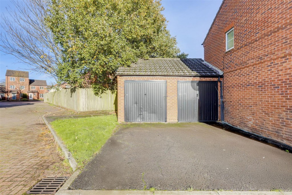 Highbury Avenue, Nottingham, NG6