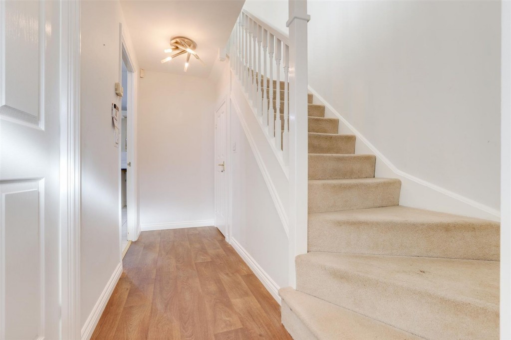 Highbury Avenue, Nottingham, NG6