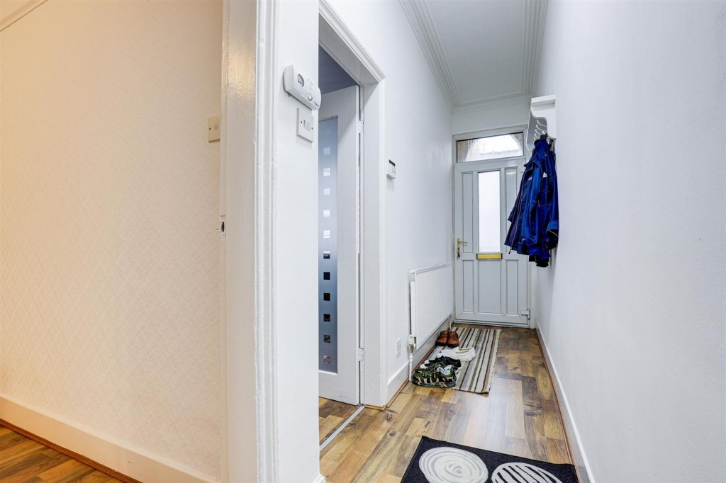 Broomhill Road, Nottingham, NG6