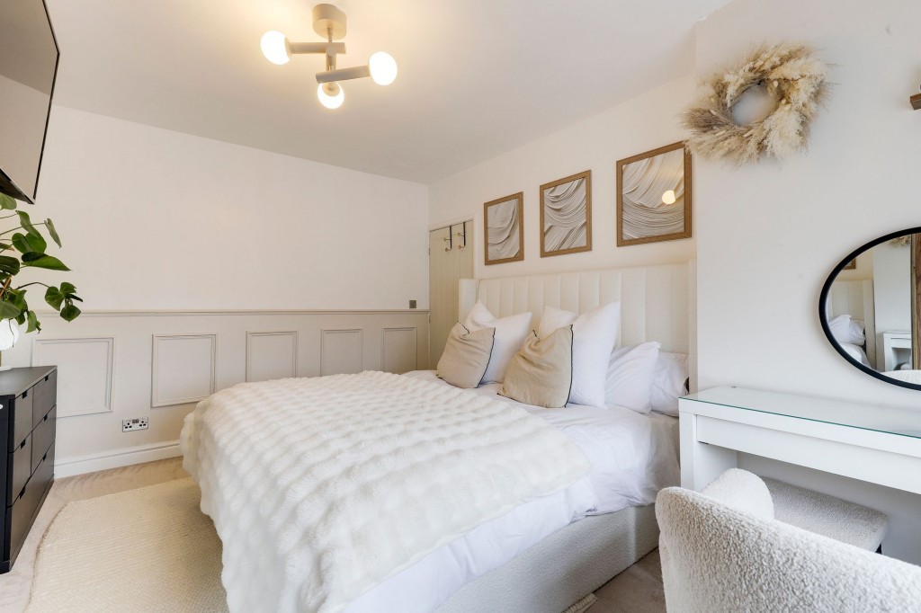 Fraser Road, Carlton, NG4