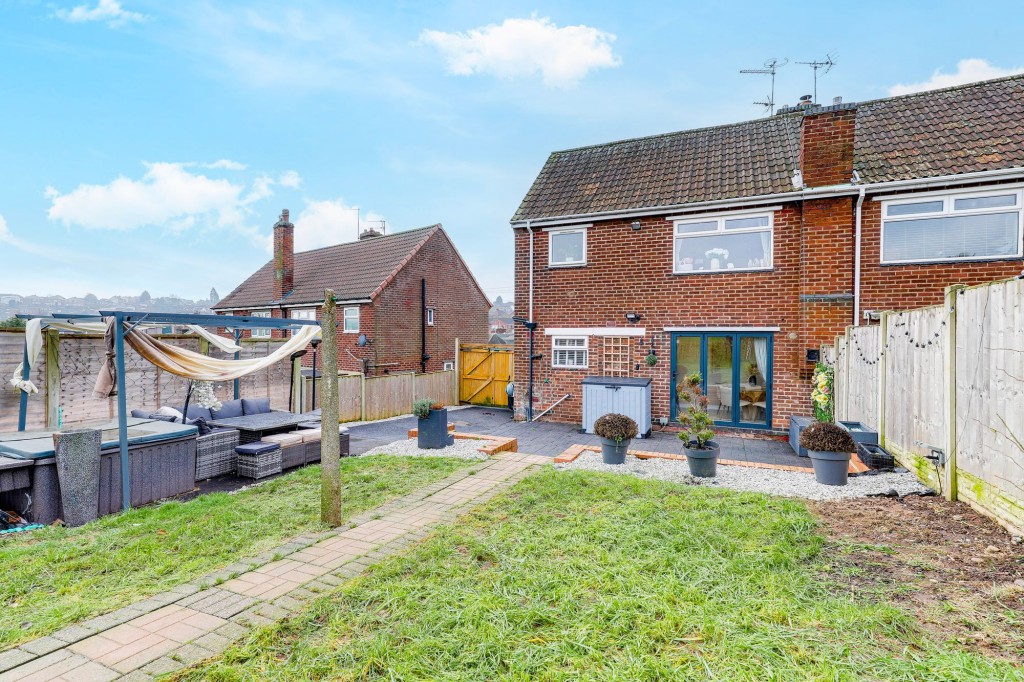 Fraser Road, Carlton, NG4