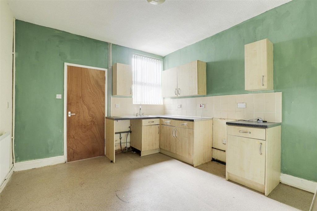 Brushfield Street, Nottingham, NG7