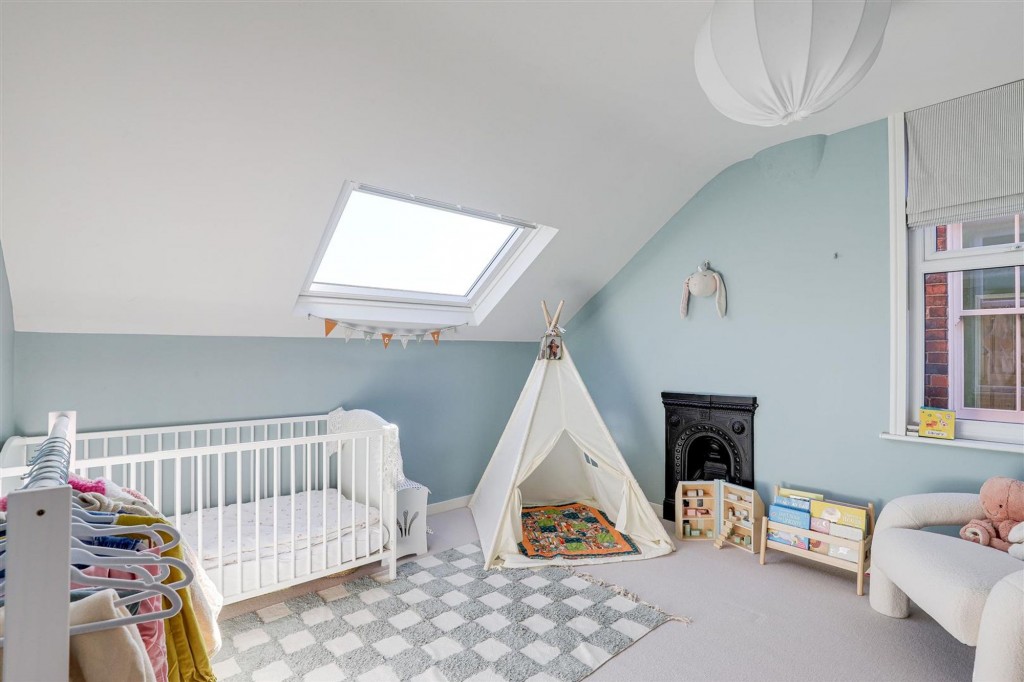 Main Road, Wilford, NG11