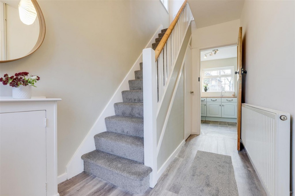 Mill Crescent, Arnold, NG5