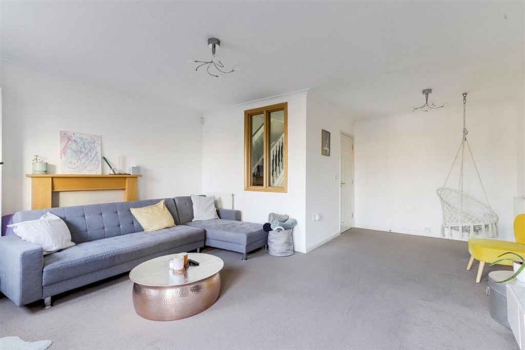 Cudworth Drive, Mapperley, NG3