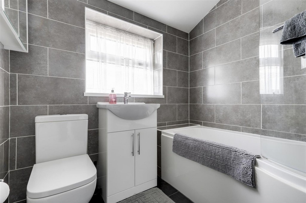 Campbell Drive, Carlton, NG4