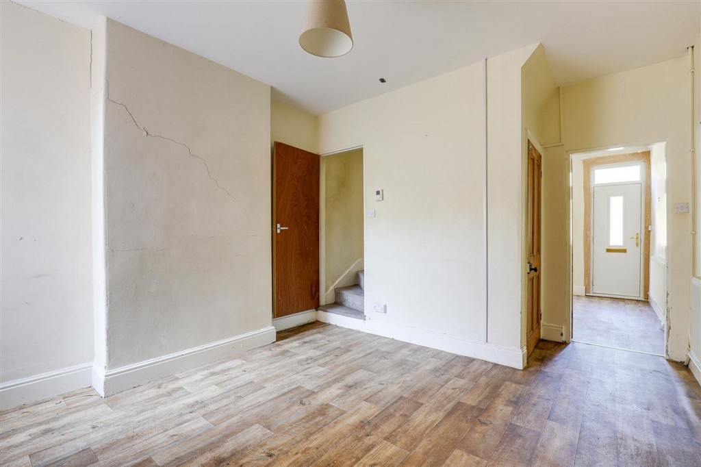 Scotholme Avenue, Nottingham, NG7