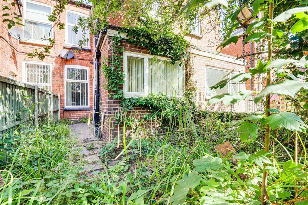 Scotholme Avenue, Nottingham, NG7