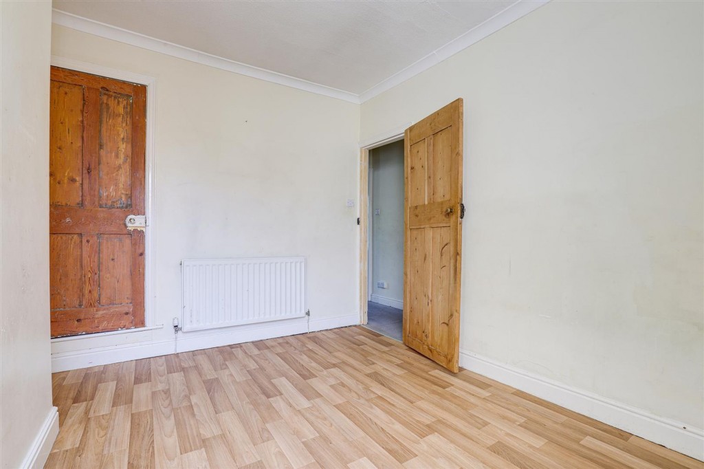 Scotholme Avenue, Nottingham, NG7