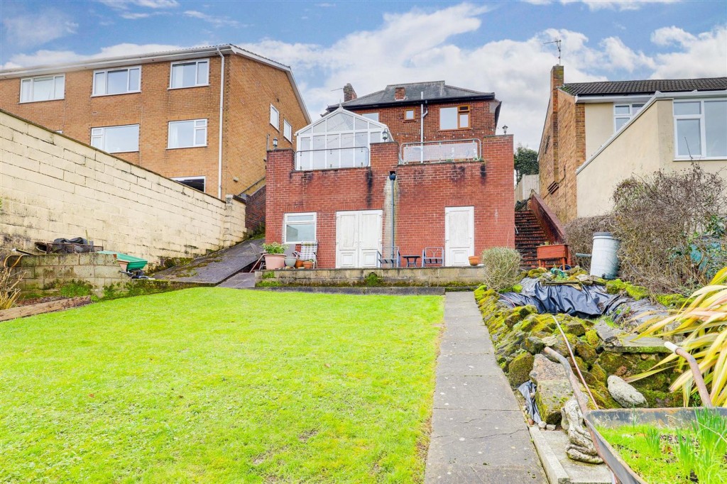 Hillview Road, Carlton, NG4