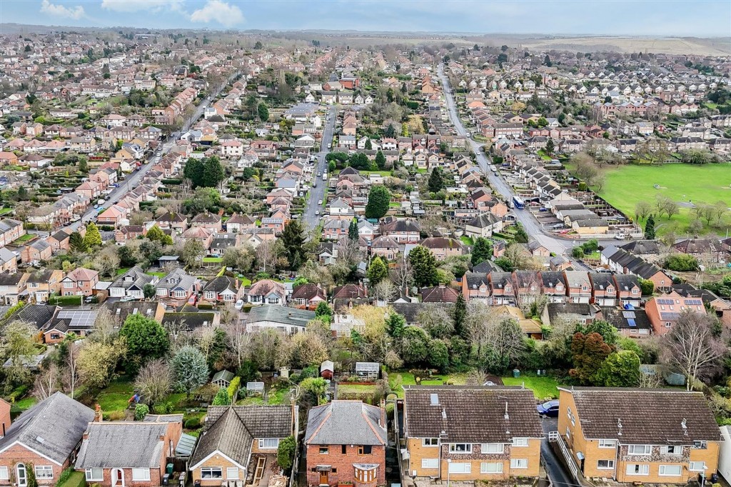 Hillview Road, Carlton, NG4