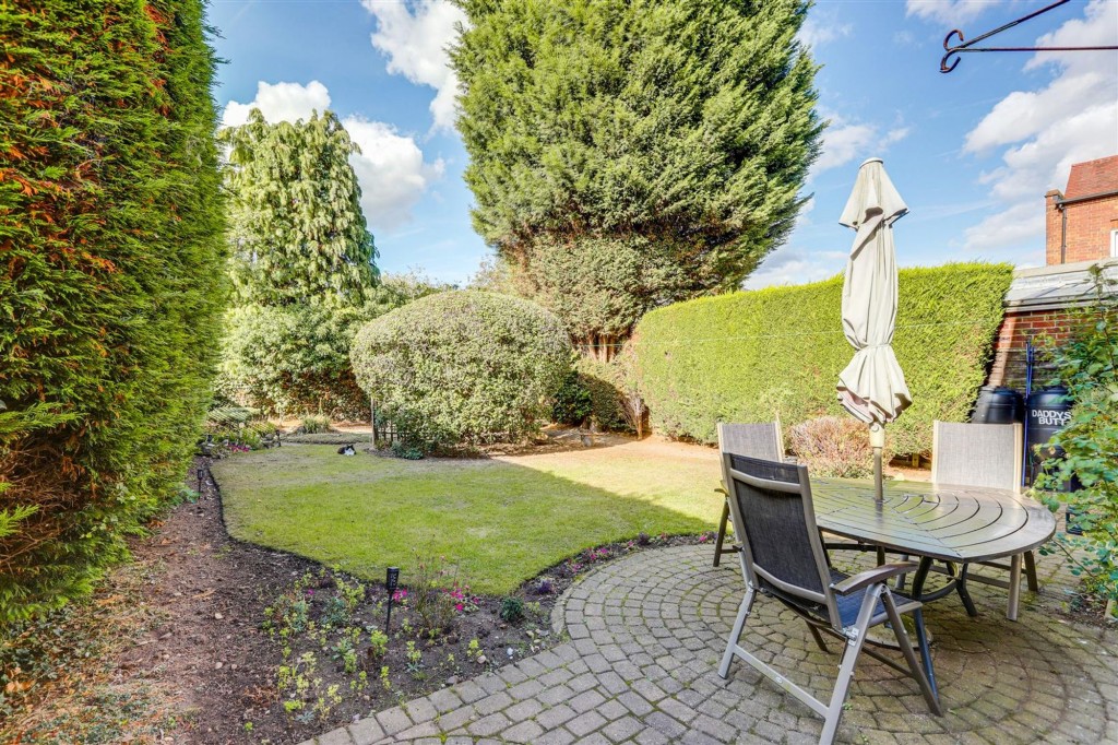 Dockholm Road, Long Eaton, NG10