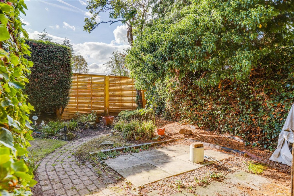 Dockholm Road, Long Eaton, NG10