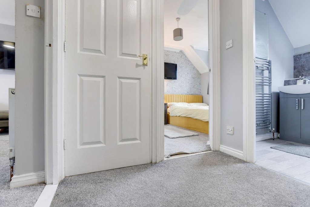 Pearce Drive, Nottingham, NG8