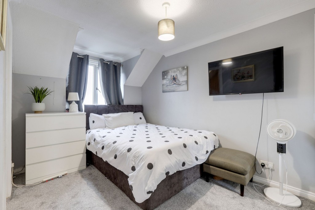 Pearce Drive, Nottingham, NG8