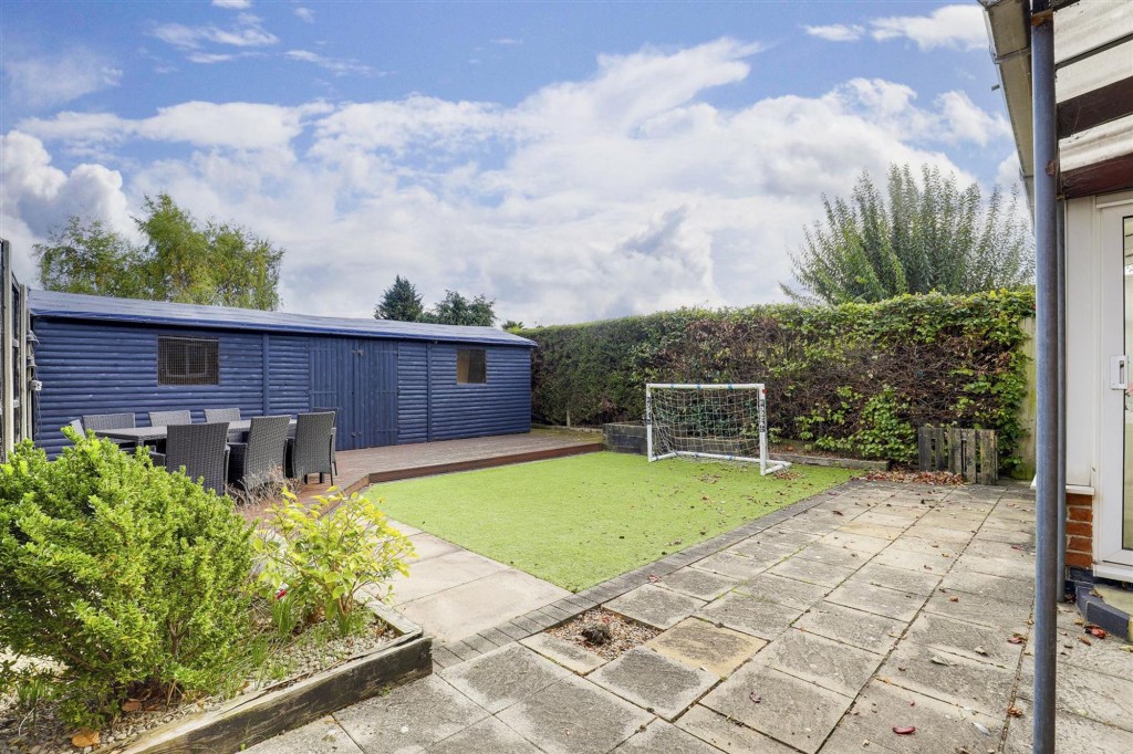 Bispham Drive, Toton, NG9