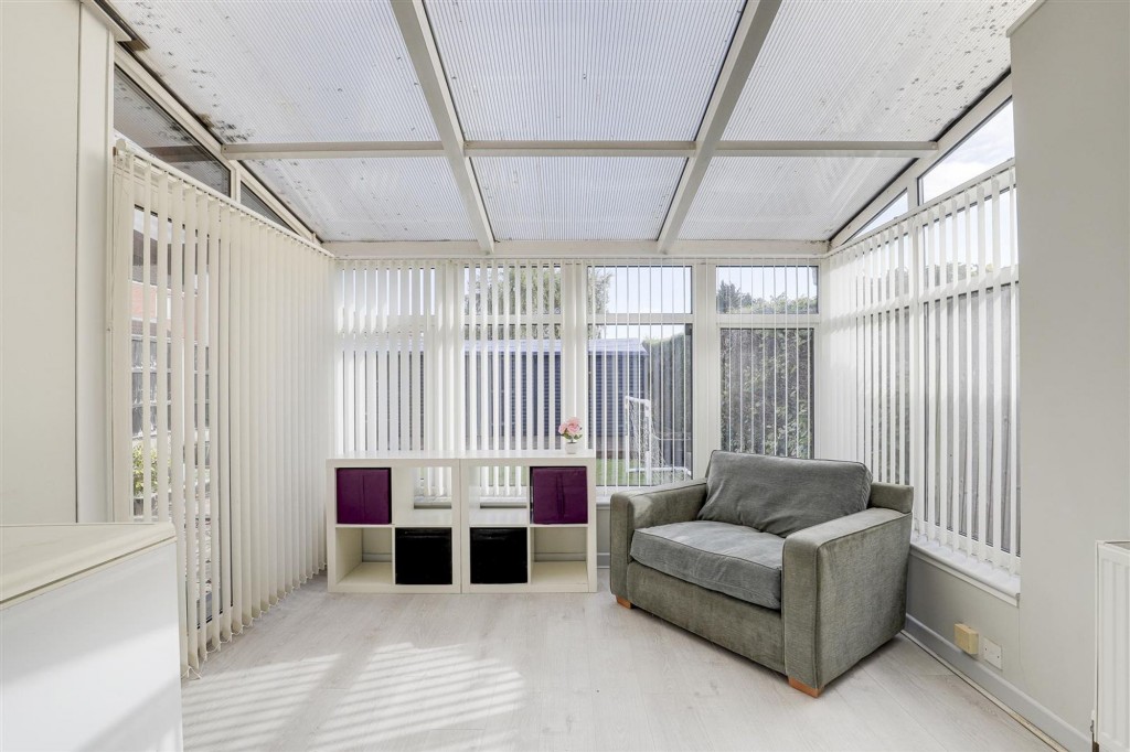 Bispham Drive, Toton, NG9